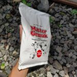 PREMIX MASTER GEMUK 1 KG - PREMIX MASTER GEMUK 1 KG - Penggemuk, Penambah Nafsu Makan Untuk Sapi, Kambing Dan Ternak Lainnya.